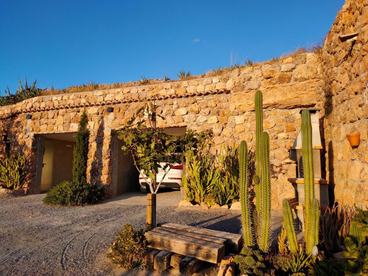 Cuevas El Torriblanco Guest House Gorafe Екстериор снимка