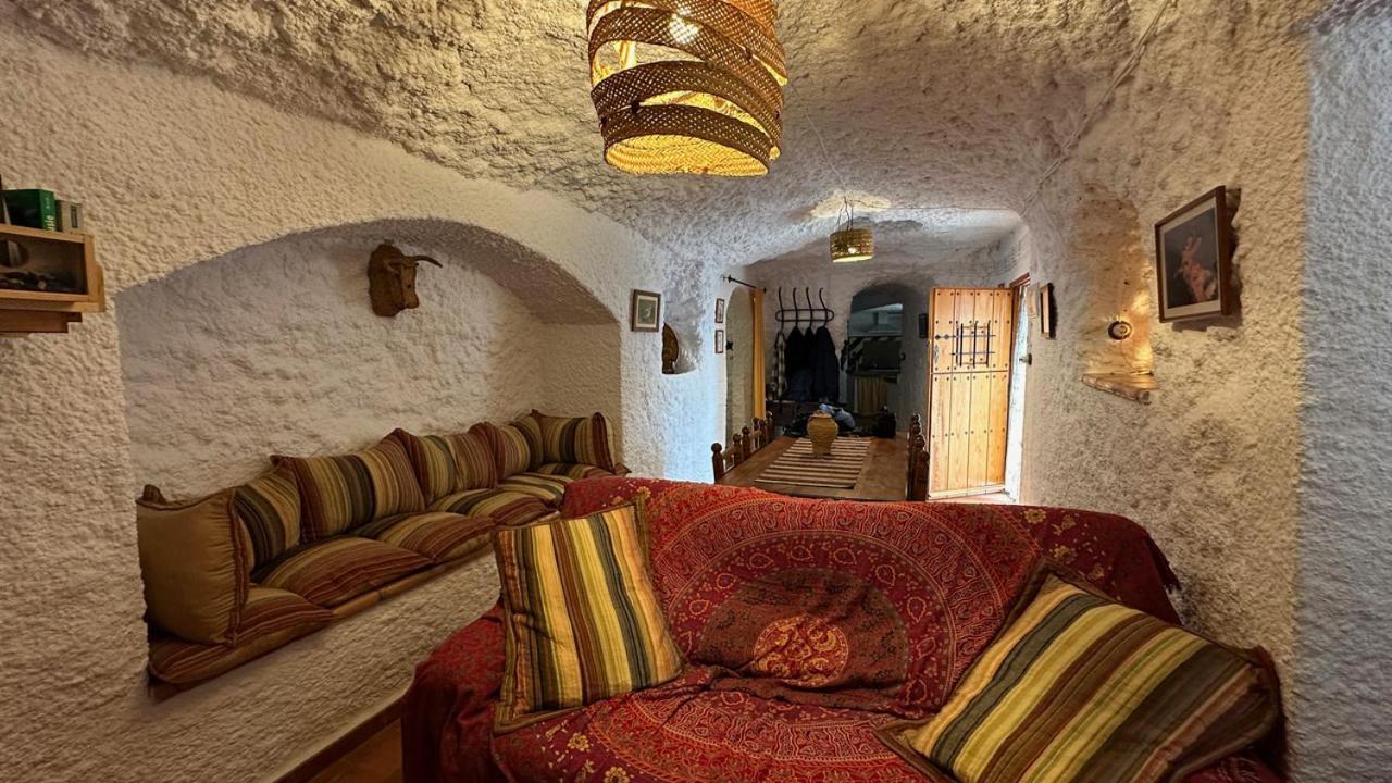 Cuevas El Torriblanco Guest House Gorafe Стая снимка