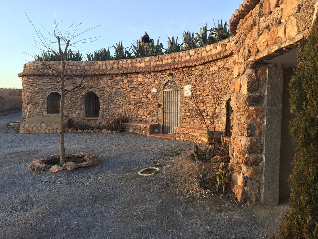 Cuevas El Torriblanco Guest House Gorafe Екстериор снимка