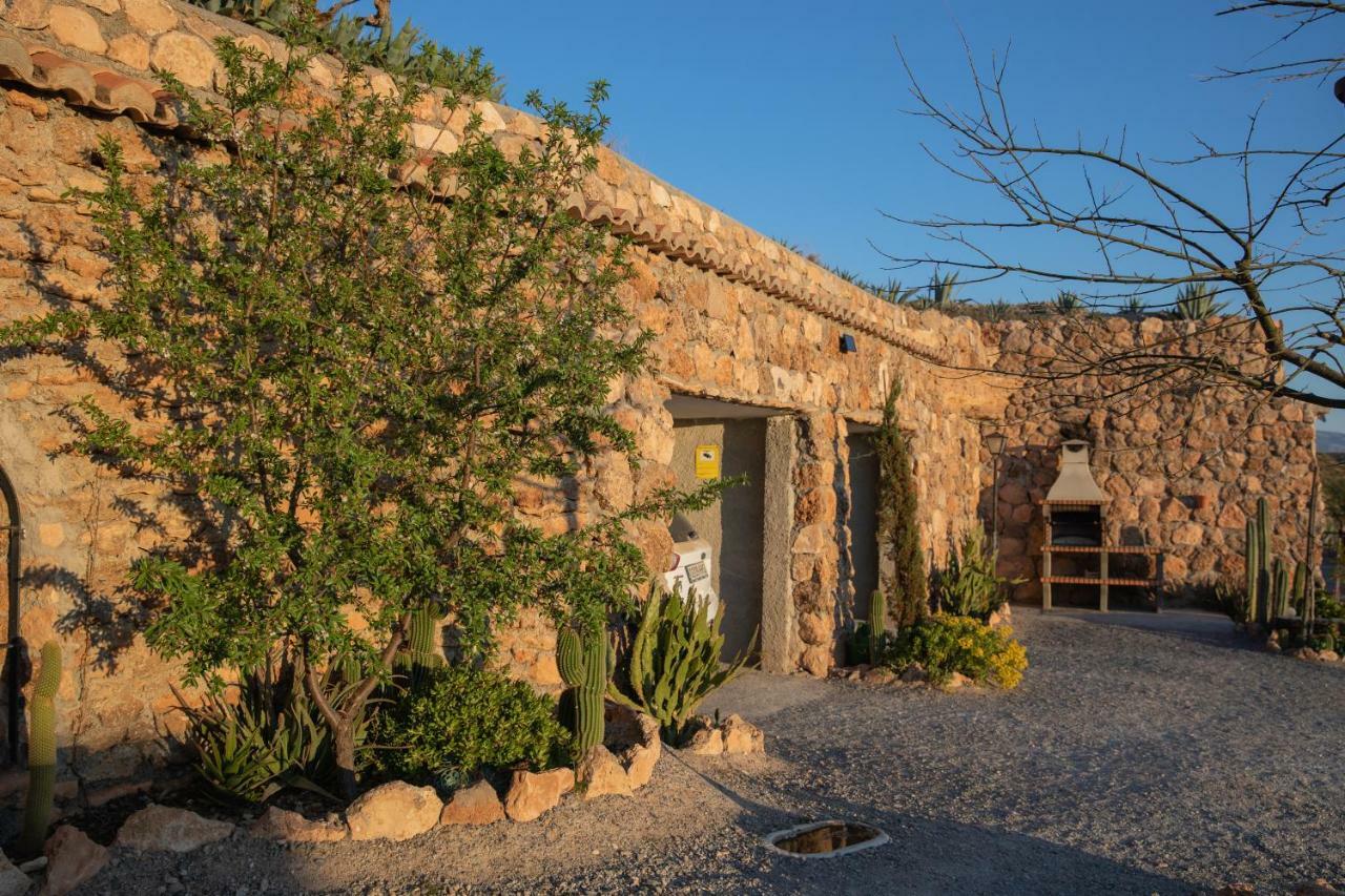 Cuevas El Torriblanco Guest House Gorafe Екстериор снимка